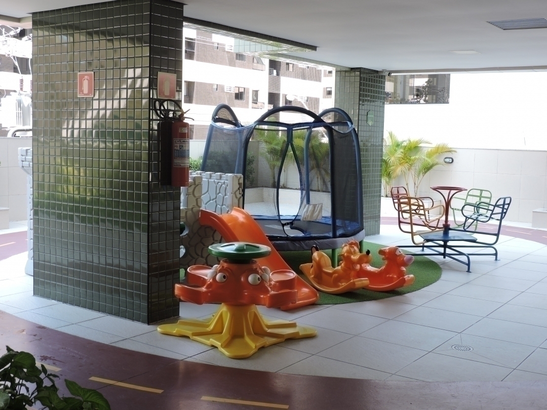 Apartamento à venda com 3 quartos, 93m² - Foto 17