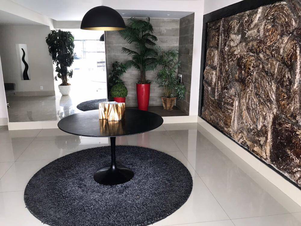 Apartamento, 3 quartos, 139 m² - Foto 2