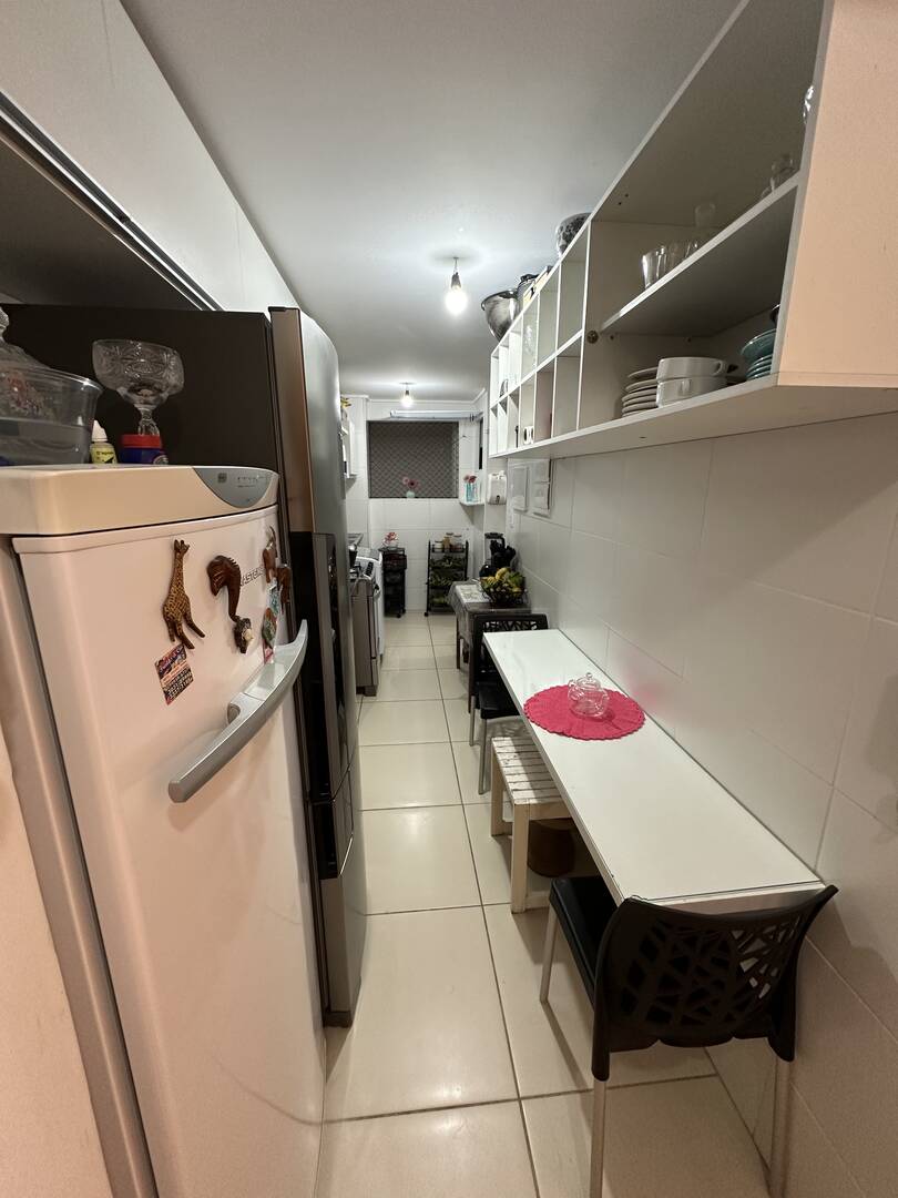 Apartamento à venda com 3 quartos, 79m² - Foto 12