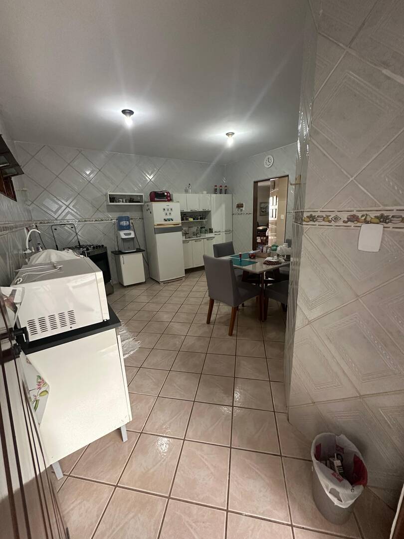 Casa, 3 quartos, 180 m² - Foto 6