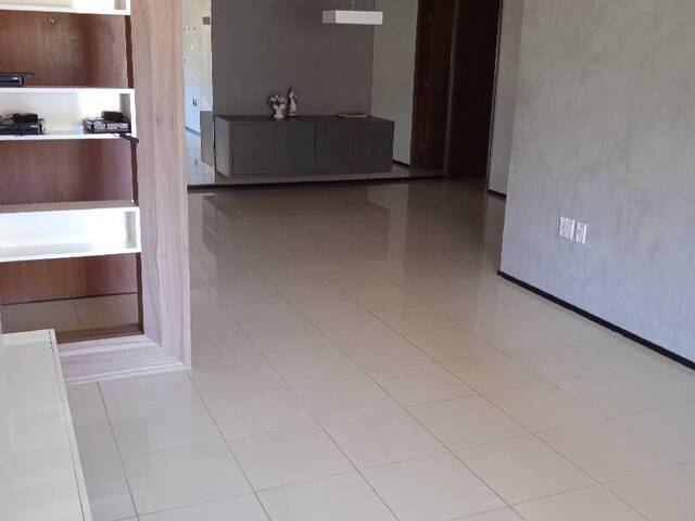 Apartamento para Venda em Maceió - 5